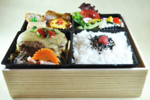 2020 05 15 Main Hamberger Obento Madeyni